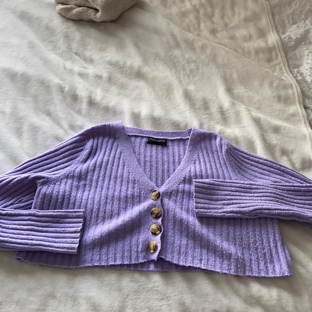Urban outfitters purple buttoned cropped fuzzy sweater, size large